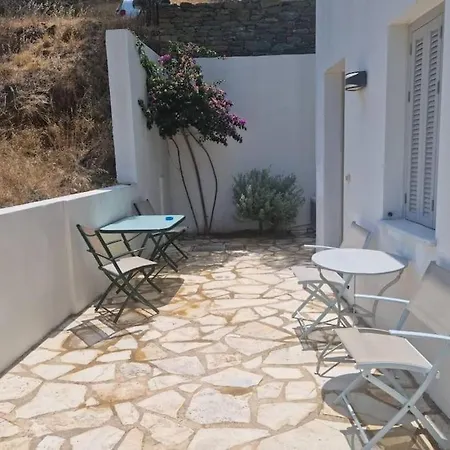 Perakis Maisonette